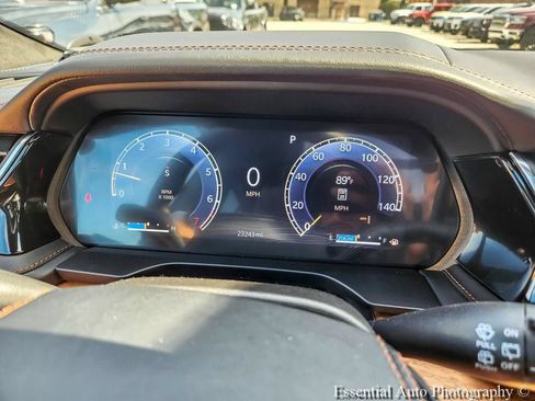 Used 2025 Jeep Grand Cherokee Summit AWD/4WD image 16