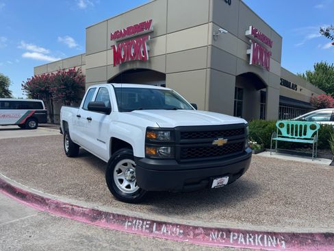 Used 2015 Chevrolet Silverado 1500 W/T RWD image 1