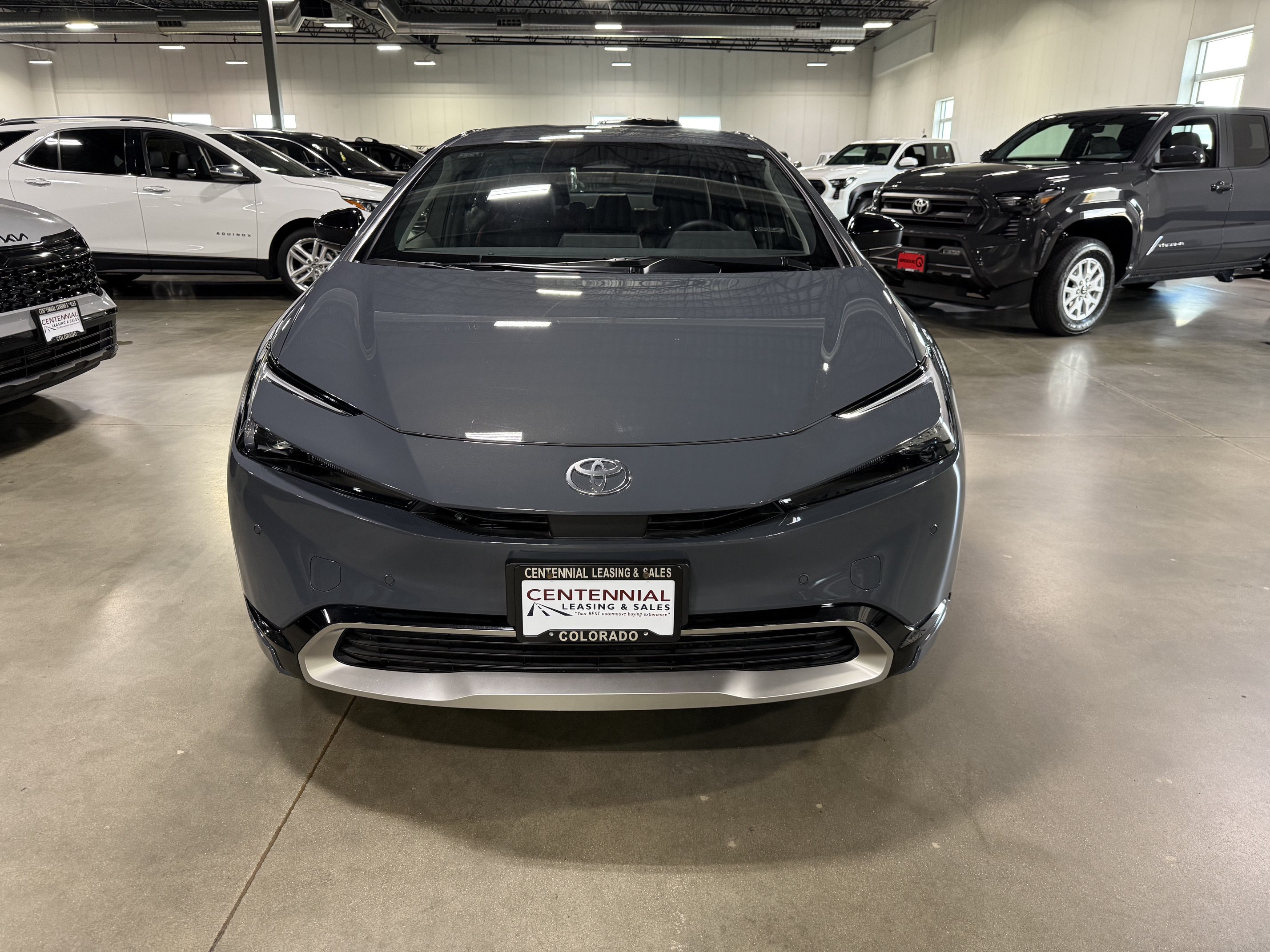 Used 2024 Toyota Prius Prime FWD image 2
