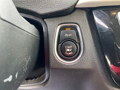 Used 2017 BMW 320i xDrive Sedan image 13