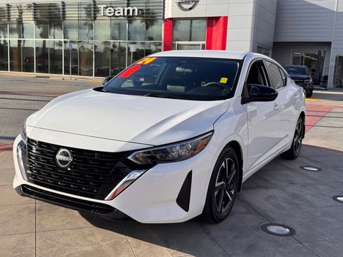 Used 2024 Nissan Sentra SV w/ All-Weather Package image 4