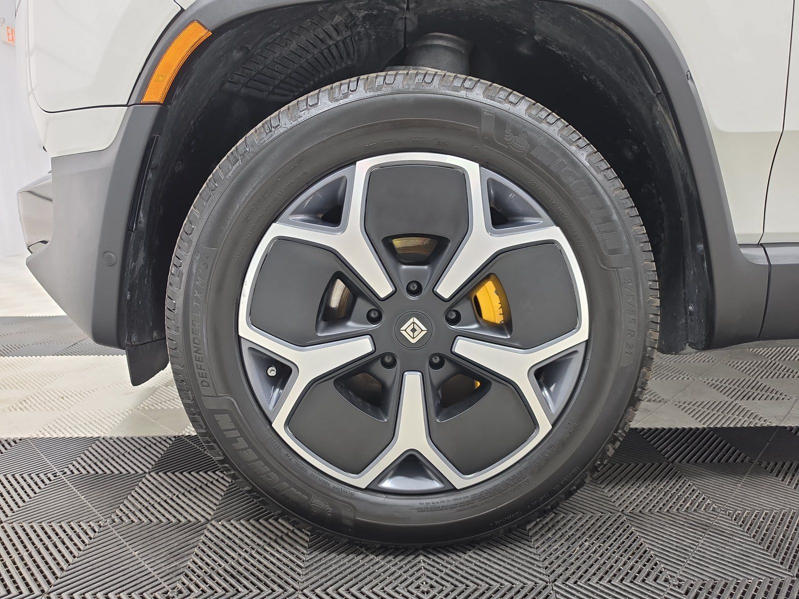 Used 2023 Rivian R1T Adventure Quad AWD/4WD image 9