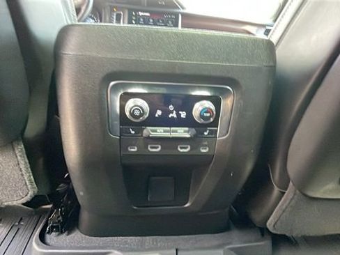 Certified 2023 GMC Yukon XL Denali Ultimate AWD/4WD image 25
