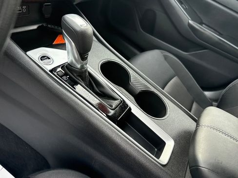 Used 2025 Nissan Altima 2.5 S image 25
