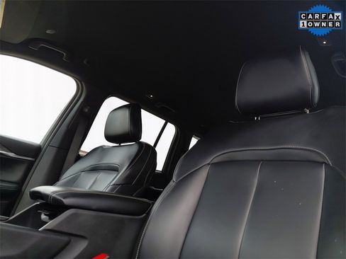 Used 2024 Jeep Grand Cherokee Limited w/ Trailer Tow Package image 9