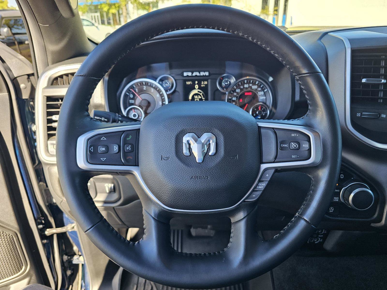 Used 2023 RAM 1500 Big Horn AWD/4WD image 22