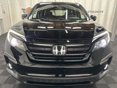 Used 2022 Honda Pilot Sport image 3