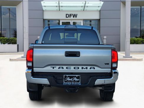 Used 2022 Toyota Tacoma SR5 image 6