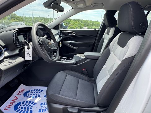 New 2026 Chevrolet Trax LS w/ Driver Confidence Package FWD image 10