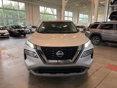 Used 2023 Nissan Rogue SV AWD/4WD image 8