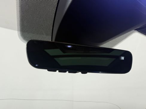 Used 2023 Volkswagen Atlas Cross Sport SEL Premium R-Line image 17