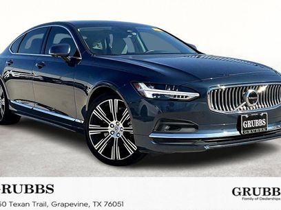 Used 2023 Volvo S90 B6 Plus w/ Protection Package Premier