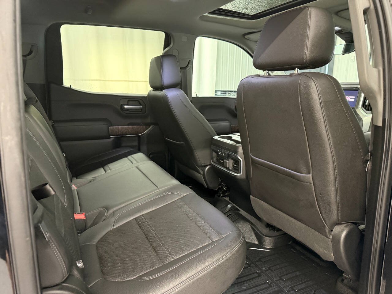 Used 2020 GMC Sierra 1500 Denali w/ Denali Ultimate Package AWD/4WD image 10