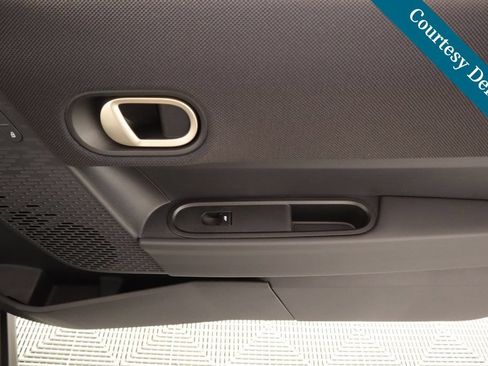 New 2025 MINI Cooper 2-Door Hardtop FWD image 17