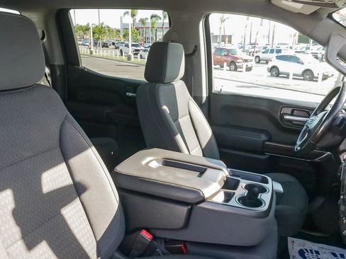 Used 2021 Chevrolet Silverado 1500 LT w/ Fleet Comfort Package image 16