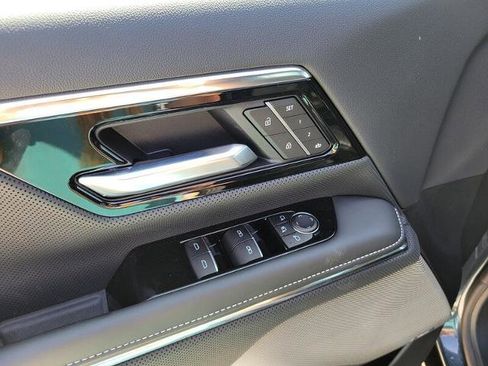 New 2025 GMC Sierra EV Denali image 28