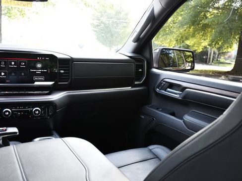 Used 2023 GMC Sierra 1500 SLT w/ SLT Premium Package AWD/4WD image 27