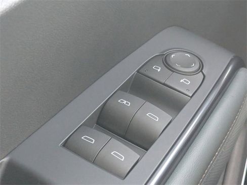 New 2026 GMC Acadia AT4 w/ Luxury Package image 22