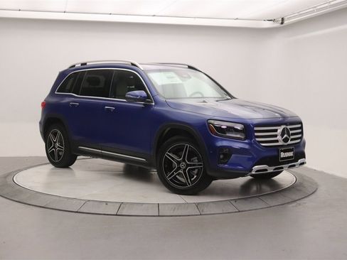 New 2026 Mercedes-Benz GLB 250 image 1