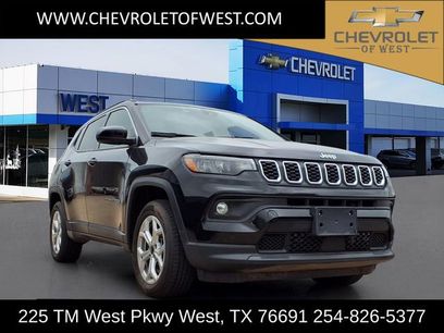 Used 2025 Jeep Compass Latitude w/ Sun & Sound Group