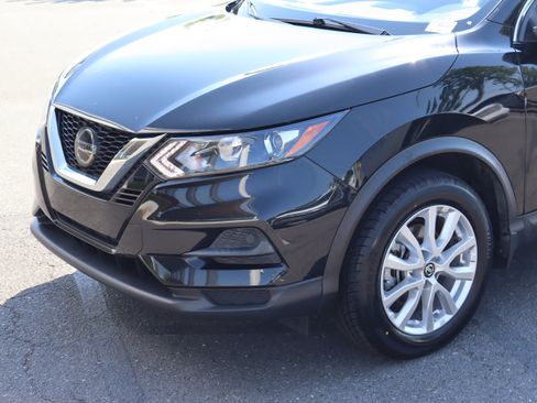 Used 2021 Nissan Rogue Sport S FWD image 6