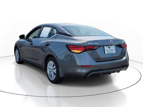 Certified 2024 Nissan Sentra S FWD image 3