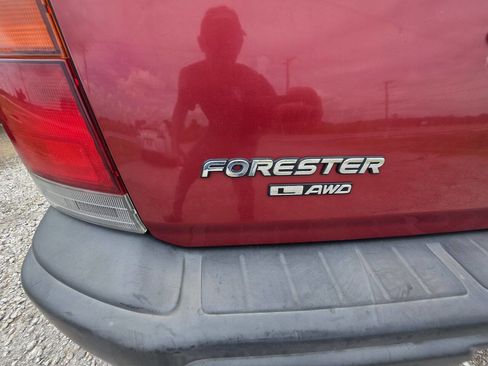 Used 1998 Subaru Forester L AWD/4WD image 8