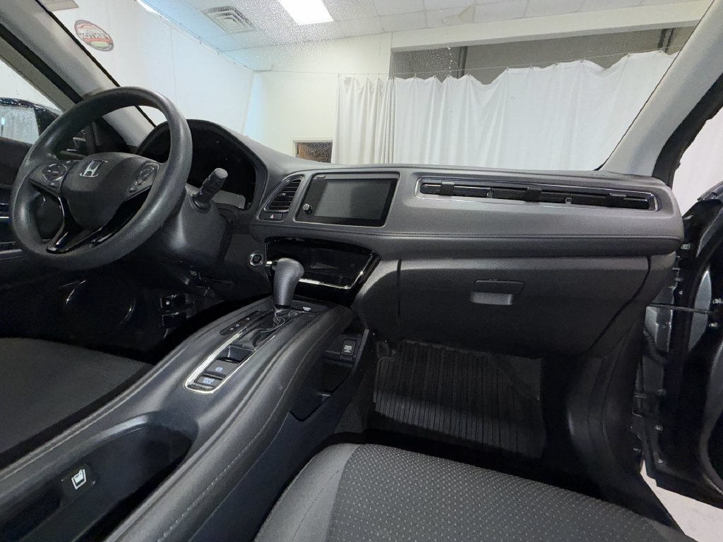 Used 2021 Honda HR-V EX image 12