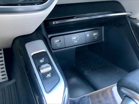 Used 2022 Kia Sorento SX FWD image 28