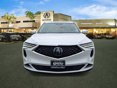 Used 2024 Acura MDX SH-AWD w/ Technology Package image 2