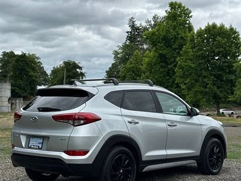 Used 2018 Hyundai Tucson SEL AWD/4WD image 9