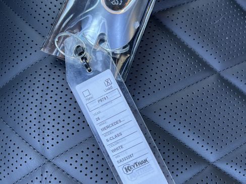 Used 2025 Mercedes-Benz S 580 S 580 image 38