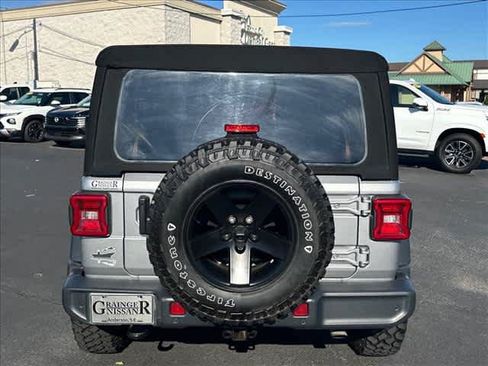 Used 2021 Jeep Wrangler Unlimited Sport AWD/4WD image 4
