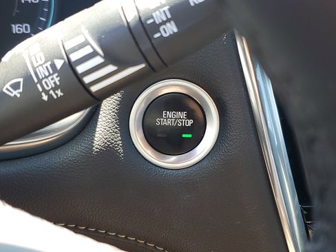 Used 2023 Chevrolet Traverse LT w/ LPO, Floor Liner Package image 24