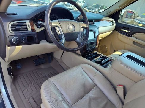 Used 2011 GMC Yukon Denali image 20