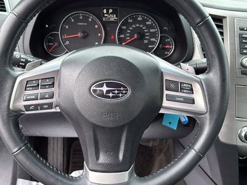 Used 2014 Subaru Legacy 2.5i Premium w/ Moonroof Package AWD/4WD image 12