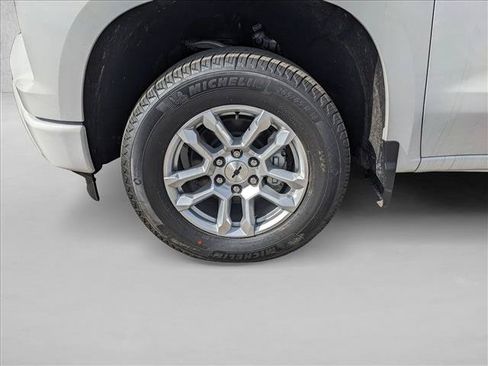 New 2025 Chevrolet Silverado 1500 RST w/ Convenience Package II AWD/4WD image 23