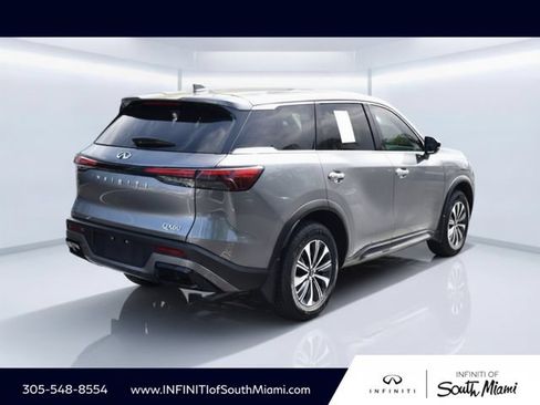 Certified 2024 INFINITI QX60 Pure FWD image 4