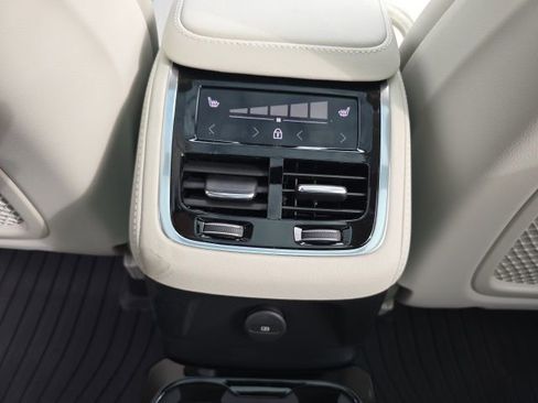 New 2026 Volvo XC90 T8 Ultra AWD/4WD image 21