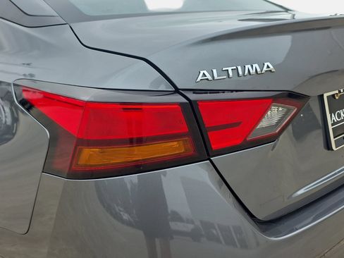 Used 2019 Nissan Altima 2.5 S FWD image 31