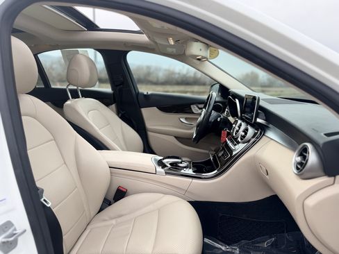 Used 2016 Mercedes-Benz C 300 4MATIC Sedan image 13