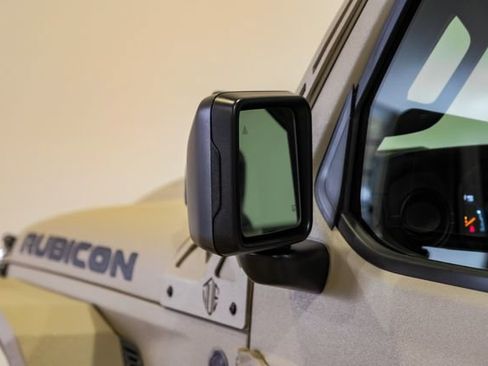 Used 2025 Jeep Gladiator Rubicon w/ Safety Group image 44