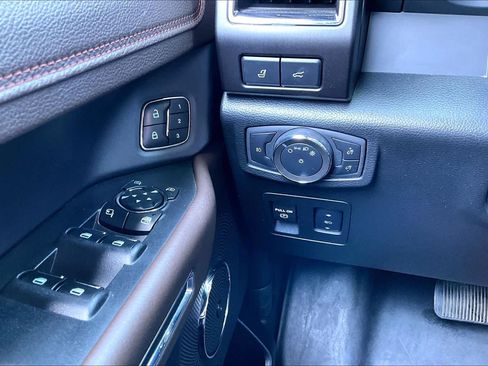 Used 2020 Ford Expedition King Ranch AWD/4WD image 33