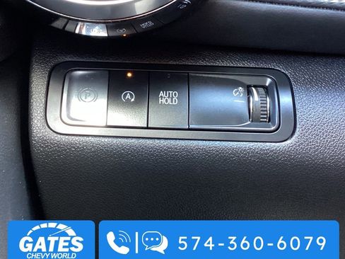 Used 2025 Chevrolet Equinox LT image 22