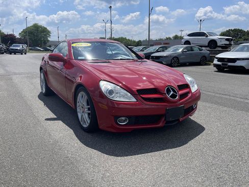 Used 2009 Mercedes-Benz SLK 300 image 1