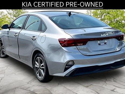 Used 2024 Kia Forte LXS w/ LXS Technology Package FWD image 11