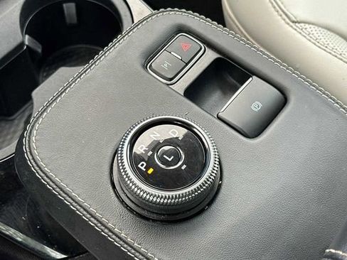 Used 2023 Ford Mustang Mach-E Premium image 20