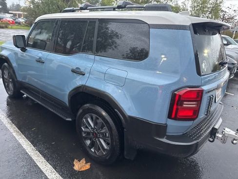 Used 2024 Toyota Land Cruiser Base image 9