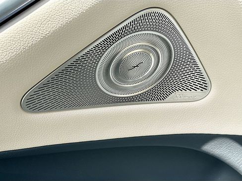 Certified 2022 Mercedes-Benz S 580 4MATIC Sedan image 19