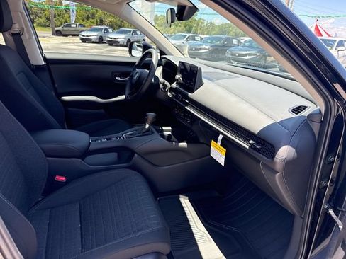 New 2027 Honda HR-V LX image 17